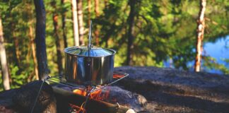 Co wziąć ze sobą na bushcraft?