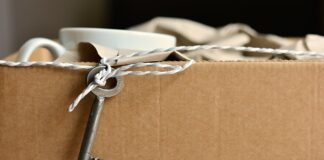 Jak przenieść rysunek z kartki na ścianę?